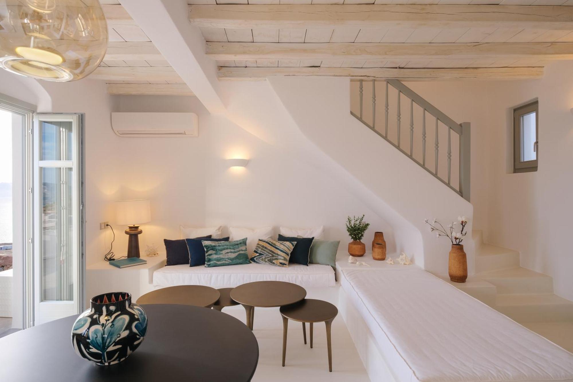 Odyssey Rock Milos Sunset Suites Plaka  Zewnętrze zdjęcie