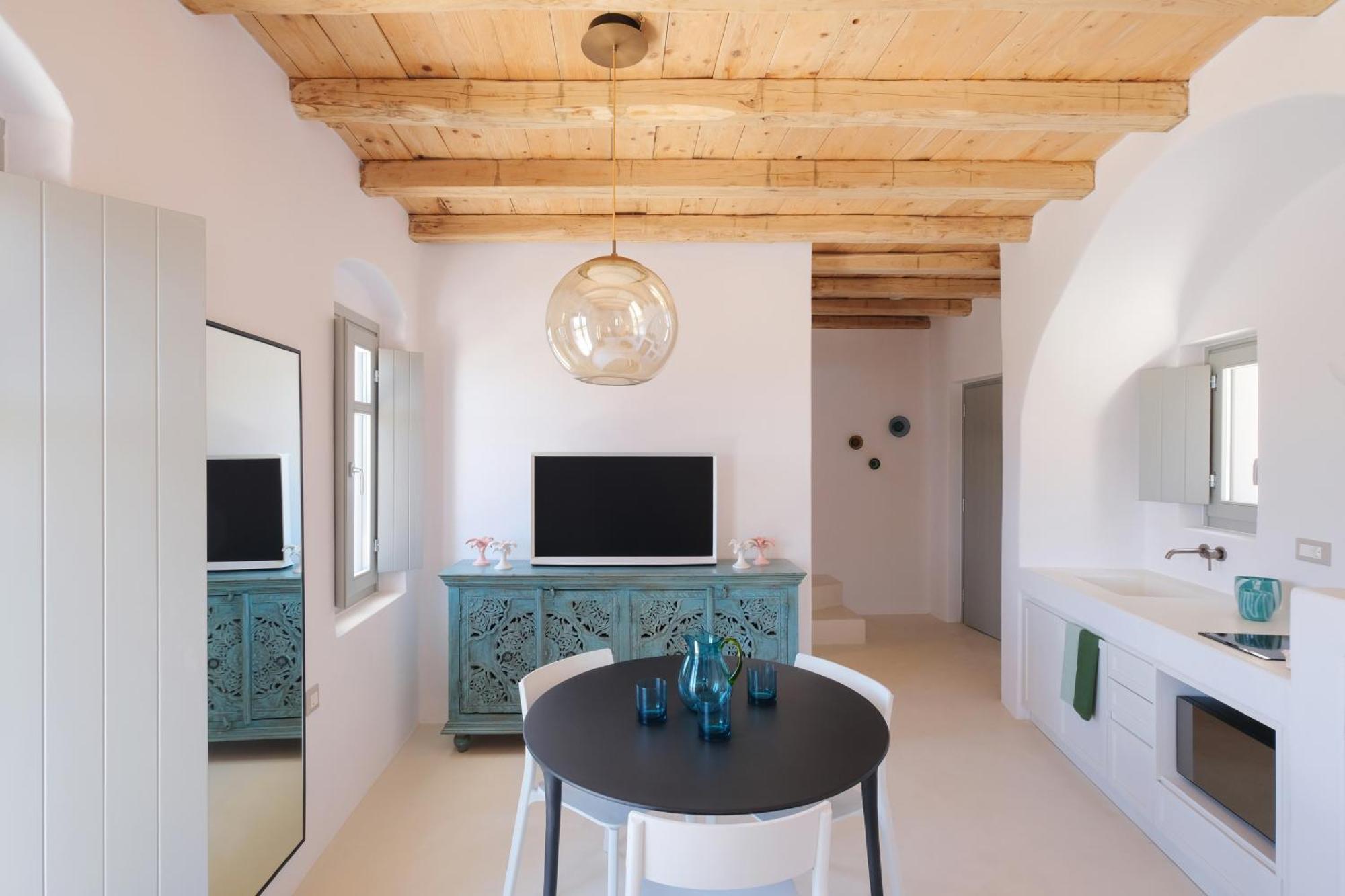 Odyssey Rock Milos Sunset Suites Plaka  Zewnętrze zdjęcie