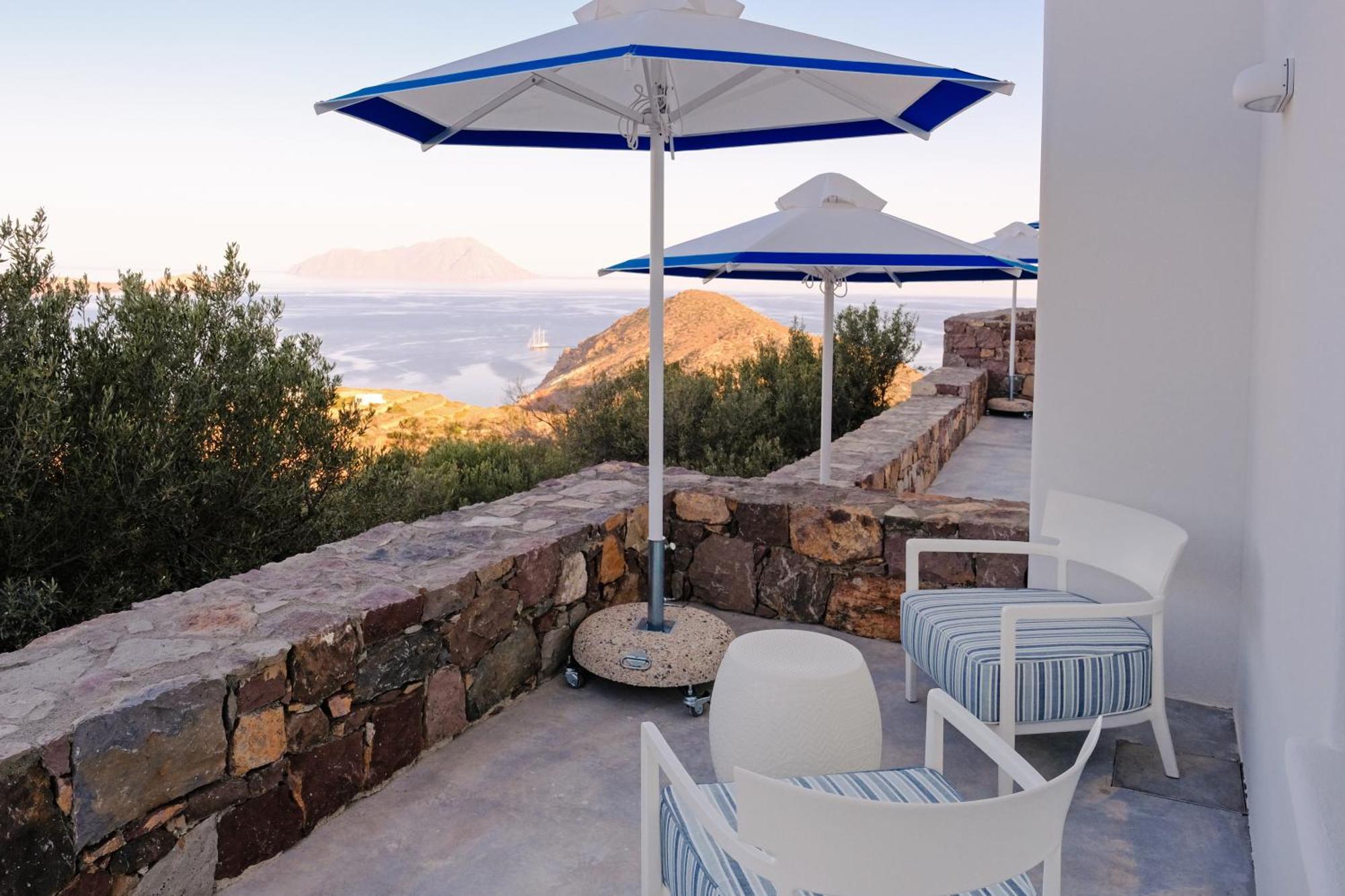 Odyssey Rock Milos Sunset Suites Plaka  Zewnętrze zdjęcie
