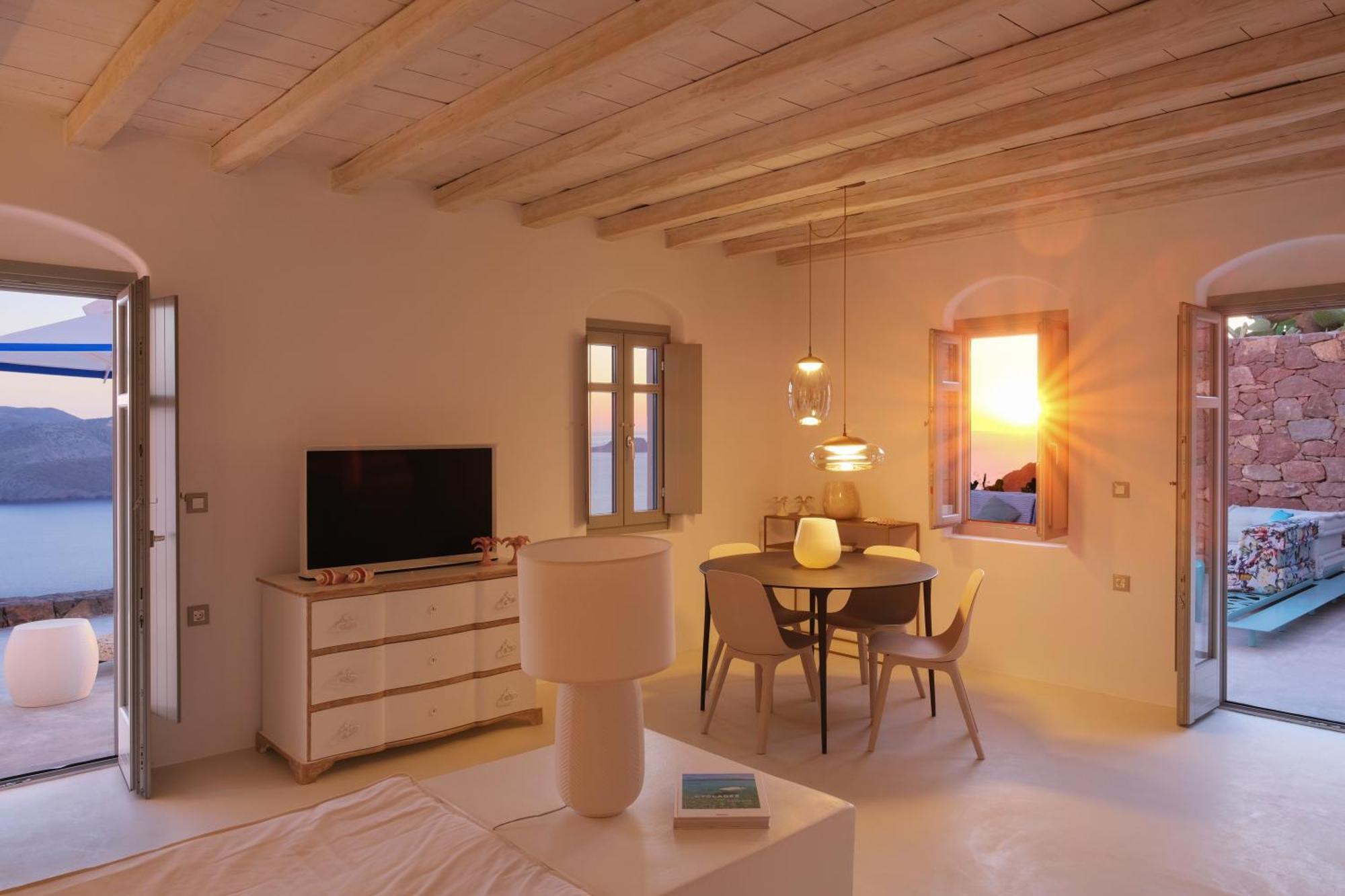 Odyssey Rock Milos Sunset Suites Plaka  Pokój zdjęcie
